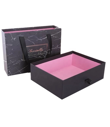 -Drawer-style-linen-packaging-box-with-ribbon-closure-
