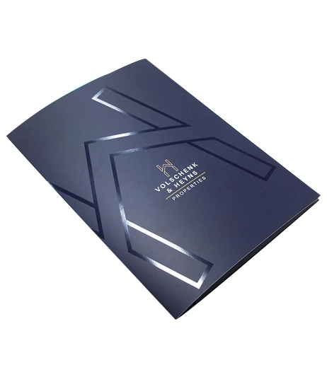 -Luxury-linen-card-cosmetic-packaging-with-spot-UV-finish-