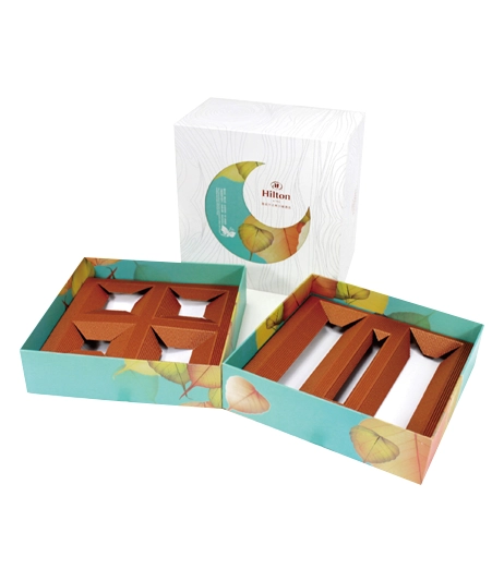 2-Cardboard-divider-packaging-for-chocolates