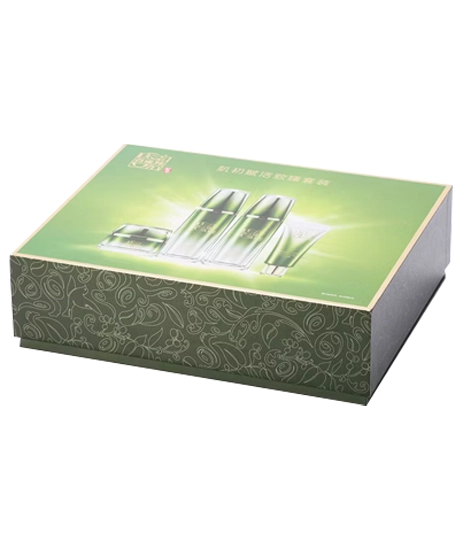3-Luxury-herbal-cream-packaging-with-foil-logo-