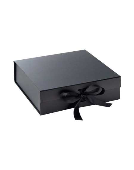 Collapsible-gift-box-with-ribbon