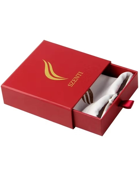 Custom-drawer-style-bandana-box-with-ribbon-pull