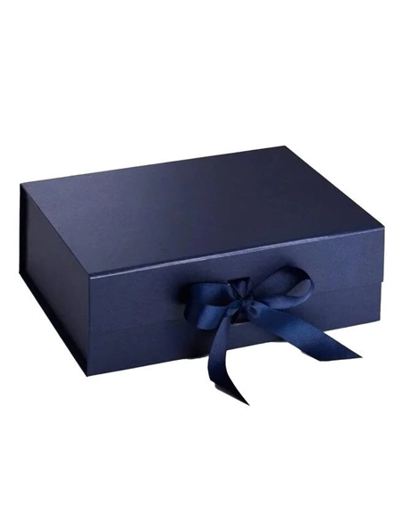 Custom-printed-magnetic-bow-tie-gift-box