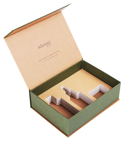 Eco-friendly-Kraft-serum-packaging-for-organic-skincare