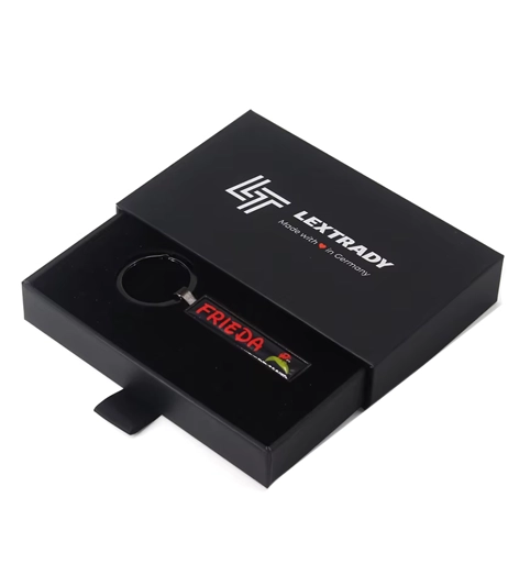 Foam-insert-keychain-box-with-magnetic-closure