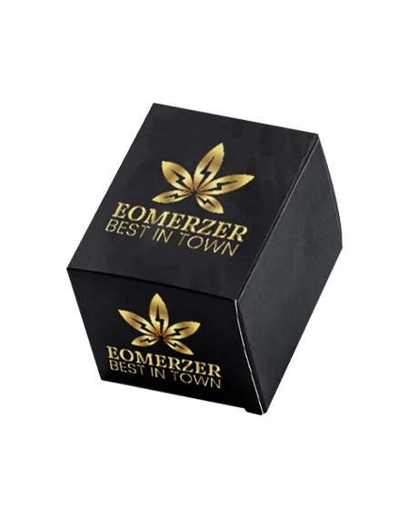 Luxury-CBD-skincare-packaging-with-gold-foil-logo