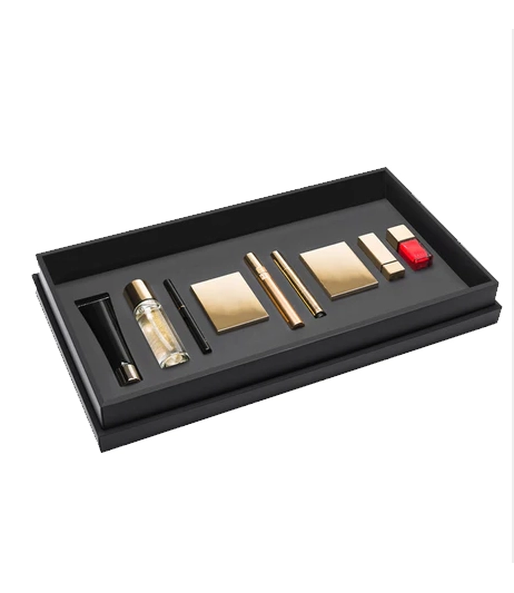 Luxury-corporate-gift-packaging-with-custom-inserts