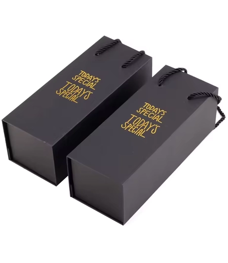 Luxury-foil-stamped-shampoo-packaging-custom-boxes