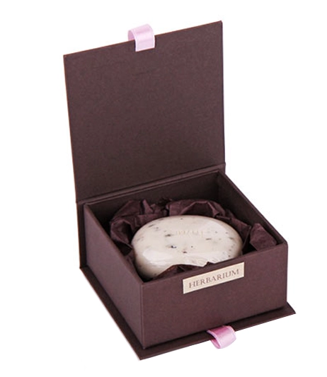 Luxury-handmade-soap-gift-box-packaging