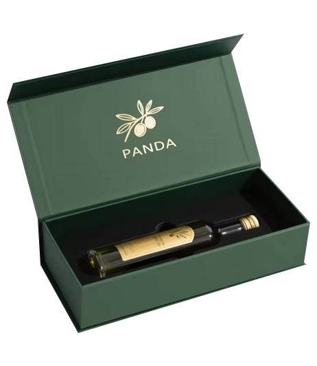 Luxury-olive-oil-packaging-box-with-gold-foil-logo
