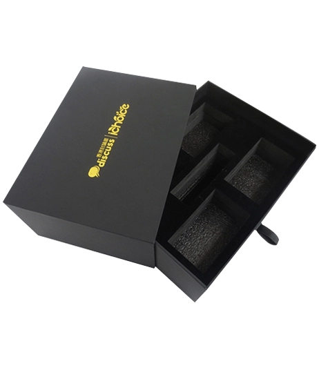 Luxury-rigid-drawer-box-with-velvet-insert