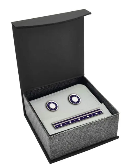 Magnetic-closure-cufflink-gift-box-with-gold-foil