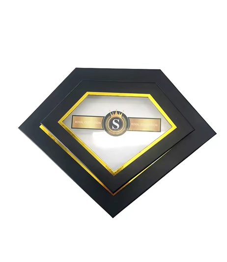 Pentagon-jewelry-packaging-with-embossed-gold-details