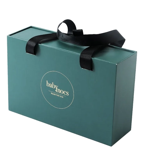 Wholesale-custom-handle-packaging-solutions