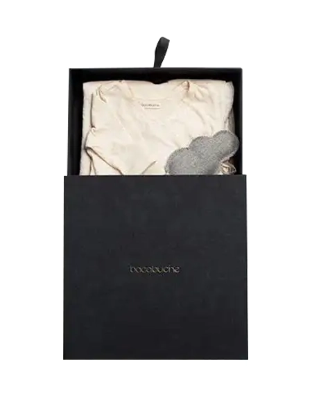 luxury-apparel-packaging